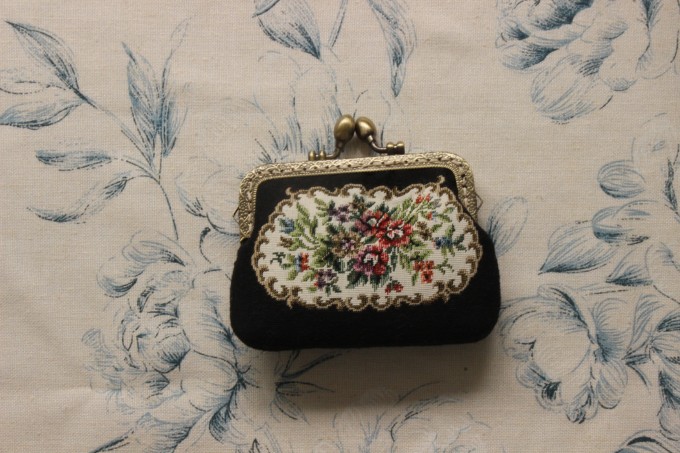 Lost In Vinatge-tapiz tejido d - Embroidery Wallet reseña y precio