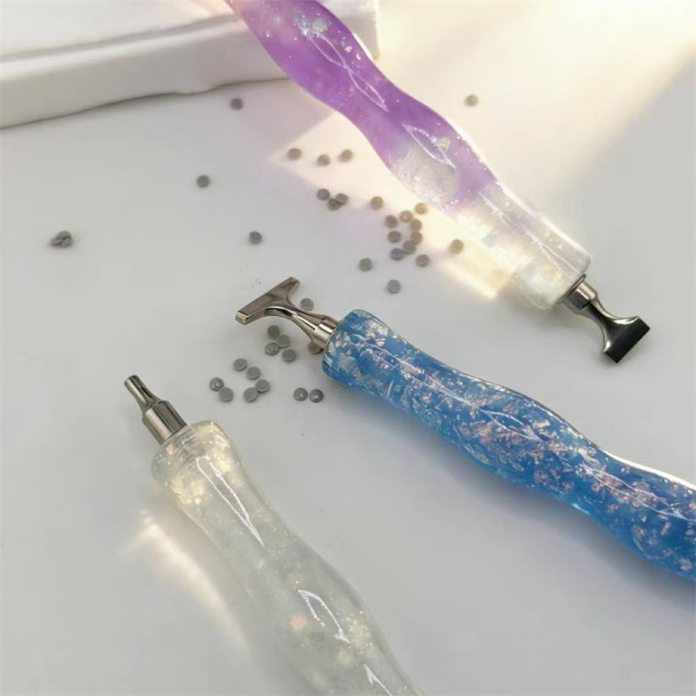 Nuevo Lápiz Ondulado de Resina - Embroidery Details reseña y precio