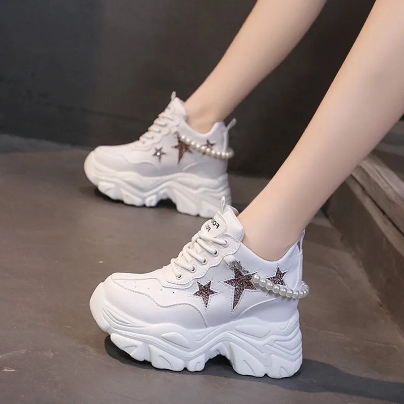 Zapatos de plataforma alta de  - Embroidery Cotton reseña y precio